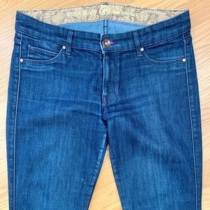 RICH AND SKINNY BLUE JEAN, WOMANS SIZE 28